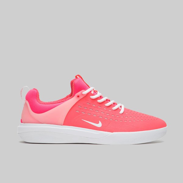 NIKE SB NYJAH 3 HOT PUNCH WHITE HOT PUNCH 
