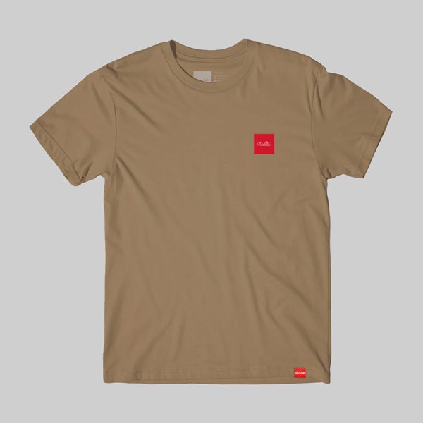 CHOCOLATE SCRIPT SQUARE TEE SAFARI BROWN 