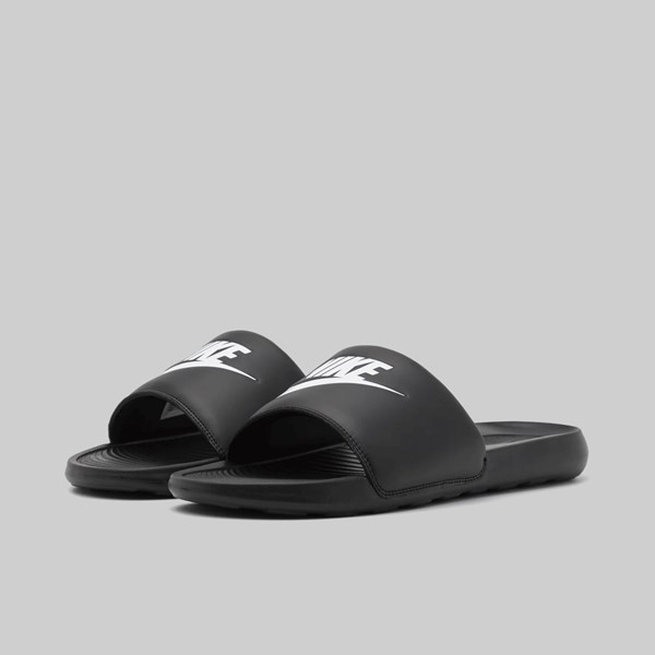 NIKE SB VICTORI ONE SLIDE BLACK 