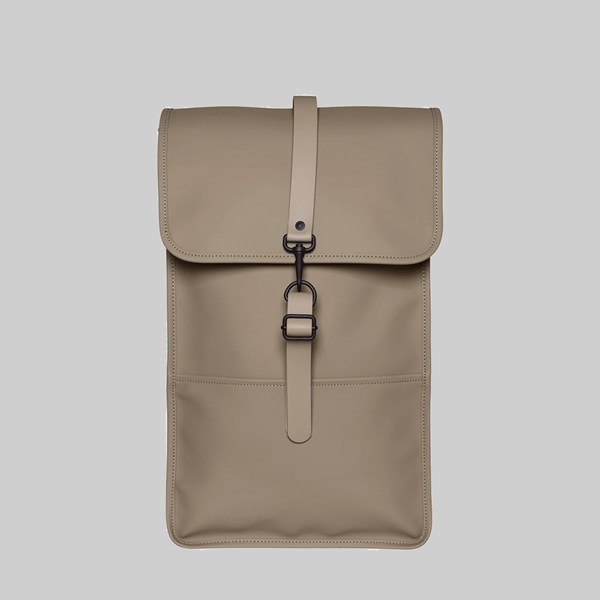 RAINS SP22 BACKPACK TONAL TAUPE 